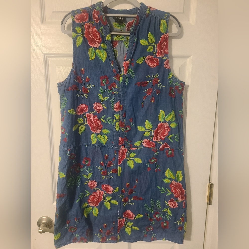 ECI Blue Floral Sleeveless Midi Dress